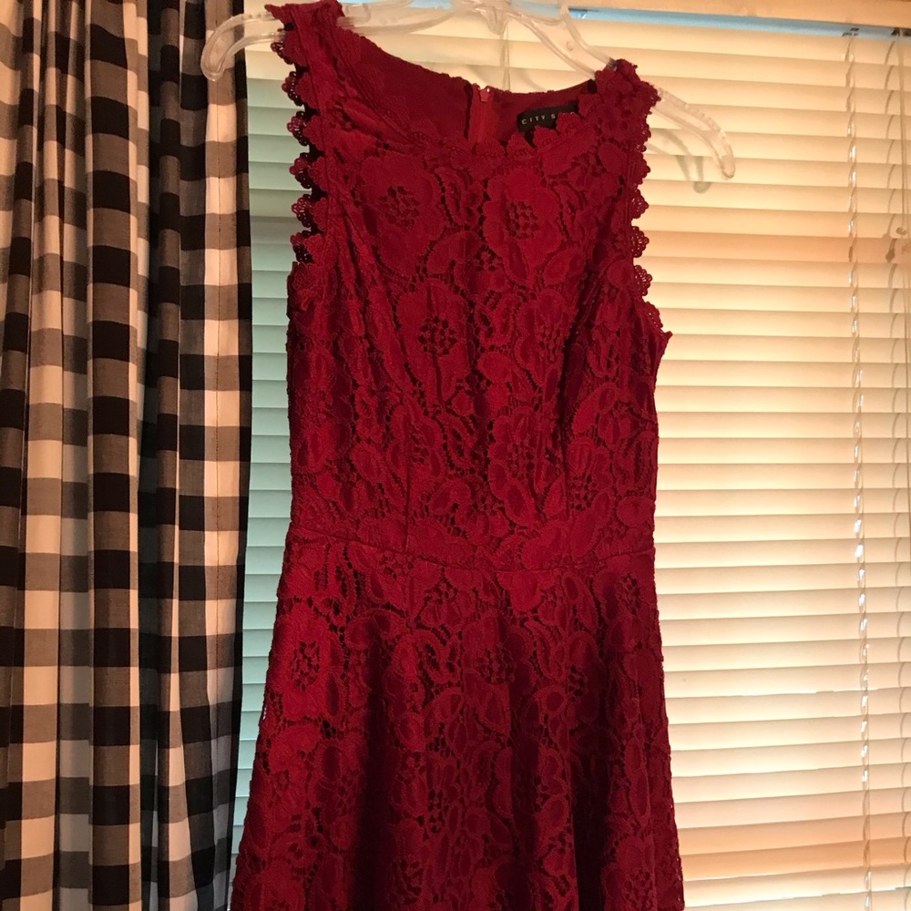 Dress - Picture 4 of 4